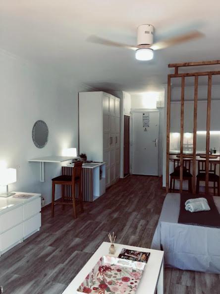 Puerto Banus Apartment Near Beachfront, Sunny Terrace, Pool, Tennis Court, Parking And Movies Projector Marbella Esterno foto