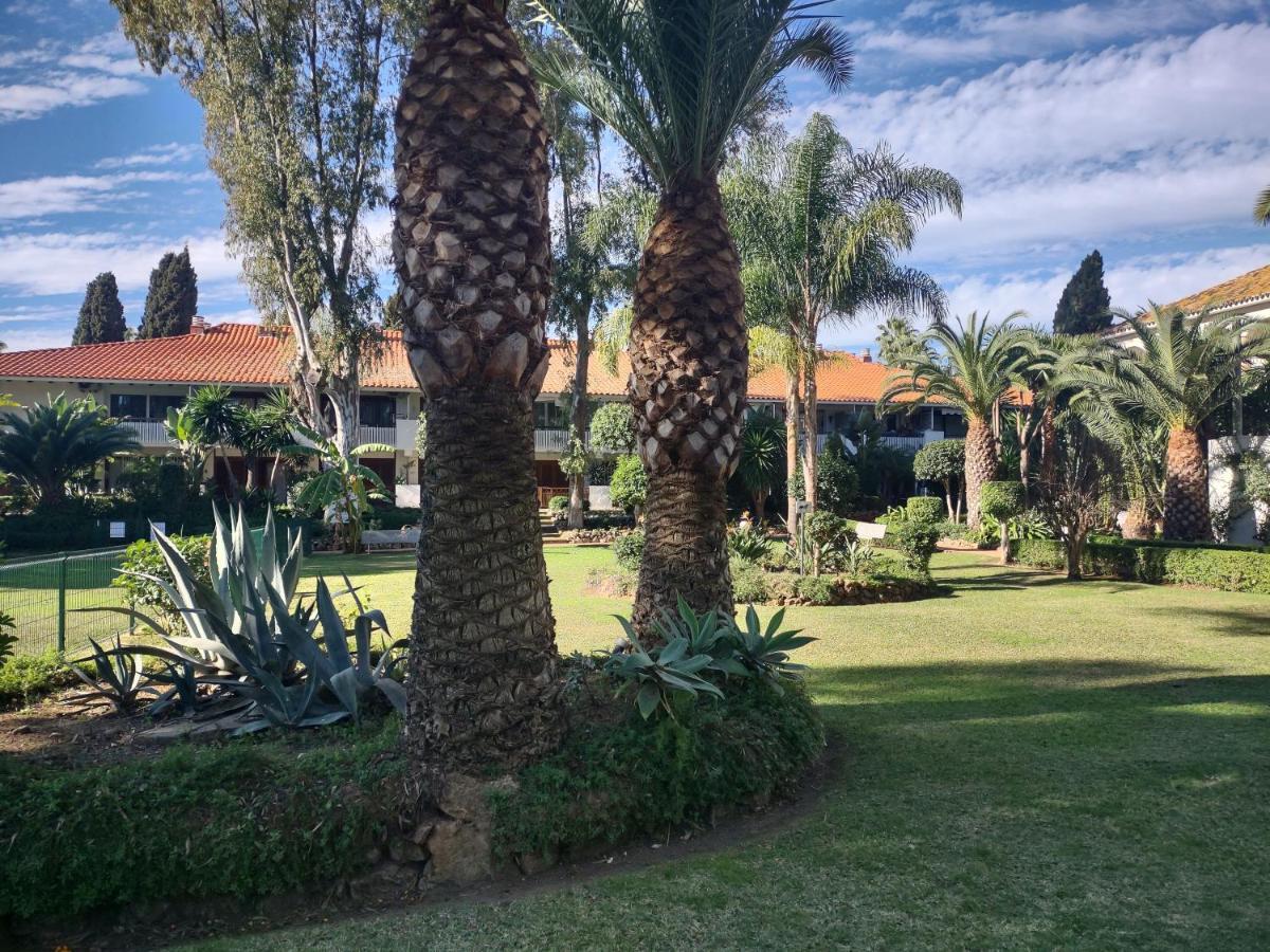 Puerto Banus Apartment Near Beachfront, Sunny Terrace, Pool, Tennis Court, Parking And Movies Projector Marbella Esterno foto