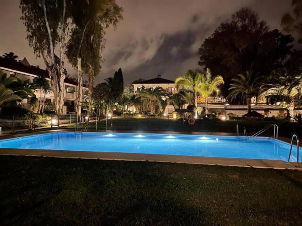 Puerto Banus Apartment Near Beachfront, Sunny Terrace, Pool, Tennis Court, Parking And Movies Projector Marbella Esterno foto
